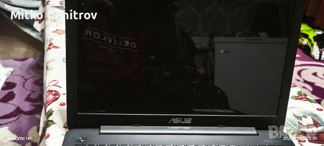 лаптоп Asus x554s, снимка 3 - Лаптопи за дома - 54012515