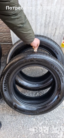летни гуми Dunlop и Kumho 215/60/15, снимка 5 - Гуми и джанти - 54097872