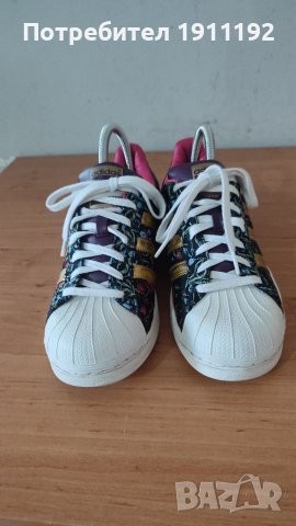 Adidas. Дамски кецове. 42, снимка 2 - Кецове - 37464177