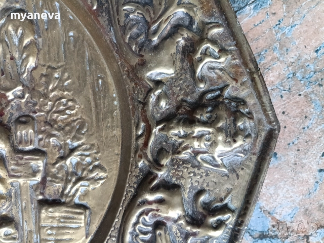 Vintage, метална, осмоъгълна чиния, пано в холандски или фламандски стил. , снимка 5 - Пана - 51888889
