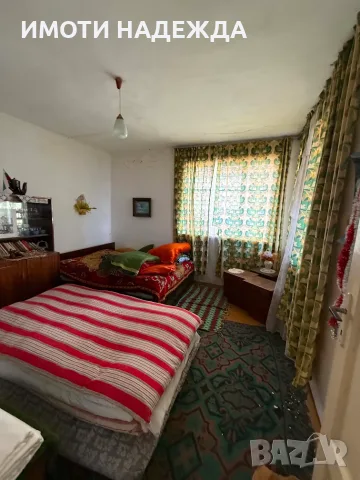 Къща в гр. Нови пазар, снимка 13 - Къщи - 56465440