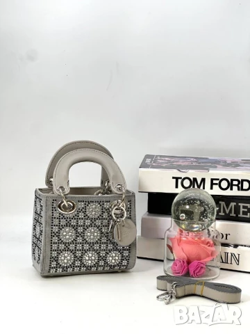 чанти Christian dior lady mini ➡️17cm⬆️15cm 🌟