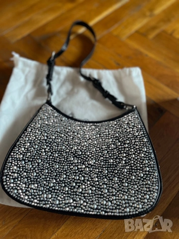 Prada красива чантичка, снимка 6 - Чанти - 53044265