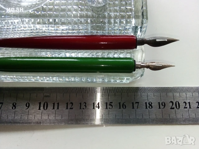 Стара стъклена мастилница + две писалки, снимка 6 - Антикварни и старинни предмети - 50486607