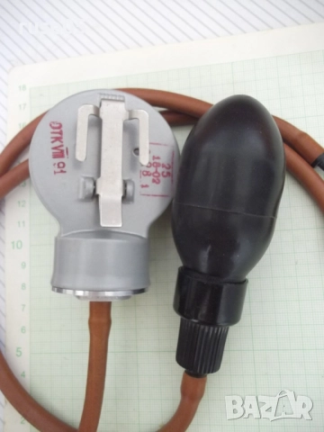 Манометър и помпа от механичен апарат за измерване на кръвно, снимка 4 - Други стоки за дома - 51869516