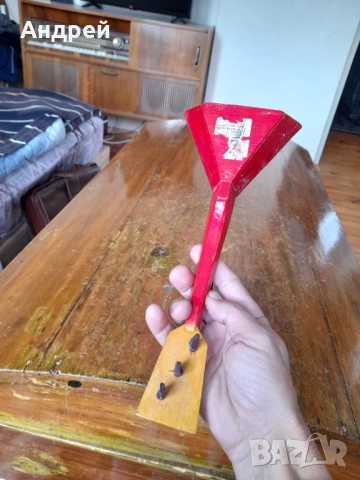 Стара дървена китара сувенир, снимка 5 - Други ценни предмети - 53237578