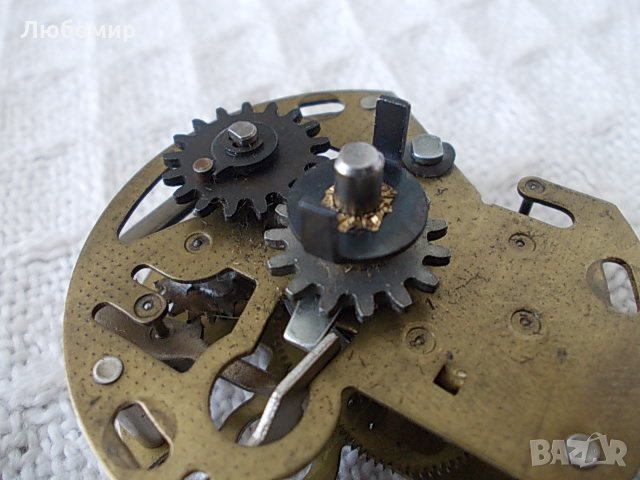 Часовников механизъм KZW 1500, снимка 6 - Медицинска апаратура - 35333705