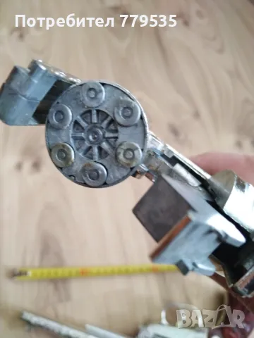 СТАРИ КАПСЕНИ РЕВОЛВЕРИ, снимка 5 - Антикварни и старинни предмети - 50168176