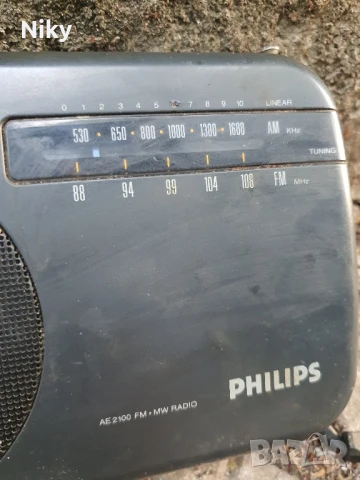 Радио Philips , снимка 3 - Радиокасетофони, транзистори - 51344245