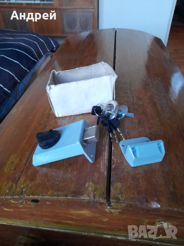 Стара допълнителна брава,резе #3, снимка 2 - Други ценни предмети - 52325183