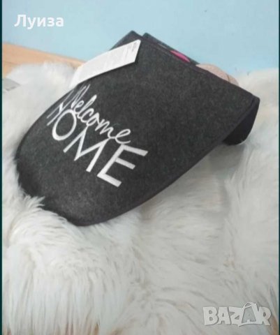 Голям сет от 5 чифта пантофи, поставени в голям декоративен пантоф, снимка 4 - Пантофи - 30304455