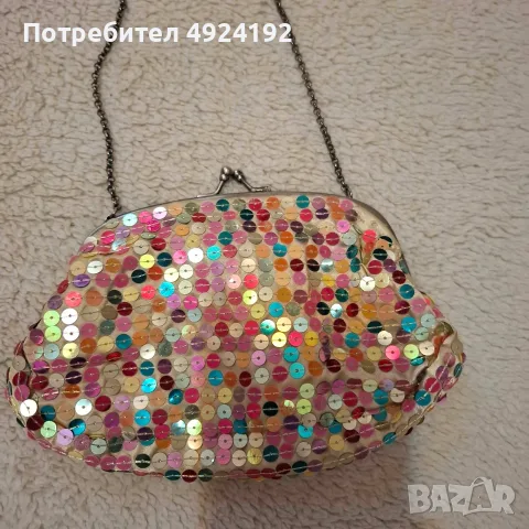 Accessorize Чанта с разноцветни пайети, снимка 2 - Чанти - 56530054