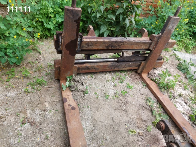 Виличен Позиционер, Изравнител с захват за маниту с вилици и хидравличнно изместване на вилиците, снимка 8 - Индустриална техника - 50492568