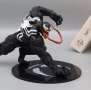 Статуетка Marvel: Spider-Man - Venom (Hero Collector), екшън фигура 23 cm, снимка 5