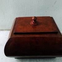 стара дървена кутия за цигари , снимка 2 - Антикварни и старинни предмети - 29234196