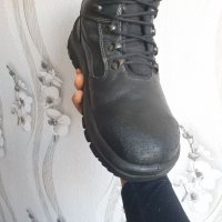 Работни предпазни обувки Engelbert Strauss S3 с бомбе номер 45, снимка 7 - Други - 39725925