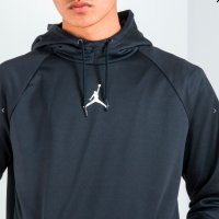 оригинален  суитчър Nike Jordan 23 Alpha Therma Hoodie размер М, снимка 2 - Суичъри - 42630377