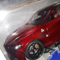 ALFA ROMEO GIULIA GTA M. RED METALIC  1.18  SOLIDO.  TOP  MODEL.! , снимка 8 - Колекции - 38189321
