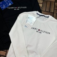 Tommy Hilfiger блузи (суичъри) в бял и черен вариант - ТОП модел ! ! !, снимка 1 - Блузи - 42654681