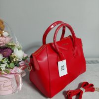 Givenchy луксозна дамска чанта лукс код 206, снимка 4 - Чанти - 39400885
