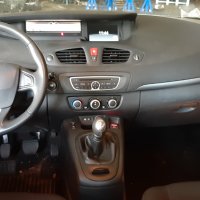 РЕНО СЦЕНИК Renault Scenic Xmood 1.5 dCI 110PS 2010Г. НА чАСТИ , снимка 8 - Автомобили и джипове - 35396273