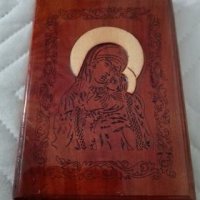 Малка дървена икона, снимка 1 - Сувенири от дърво - 30657946