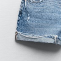 Нови Zara дънкови къси панталони, размер 38 (S/M), снимка 3 - Къси панталони и бермуди - 39880081