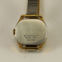 1960's Швейцарски Дамски Позлатен Часовник LANCO, снимка 8 - Антикварни и старинни предмети - 44766322