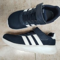 Оригинални детски маратонки Adidas 35 номер, снимка 1 - Детски маратонки - 42211762