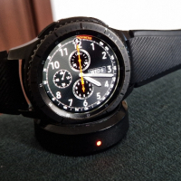 Смарт часовник Samsung Gear S3 frontier, снимка 1 - Смарт часовници - 44745870