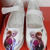 Нови светещи обувки с Елза и Ана, снимка 3 - Детски обувки - 40568061