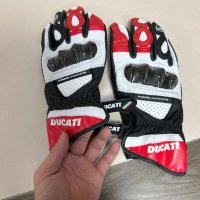 Нови! Мъжки/Дамски 4 сезонни кожени мото ръкавици за мотор от телешка кожа с протектори Ducati Дукат, снимка 4 - Аксесоари и консумативи - 44294921