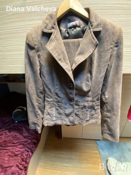 Елегантен дамски костюм, снимка 1