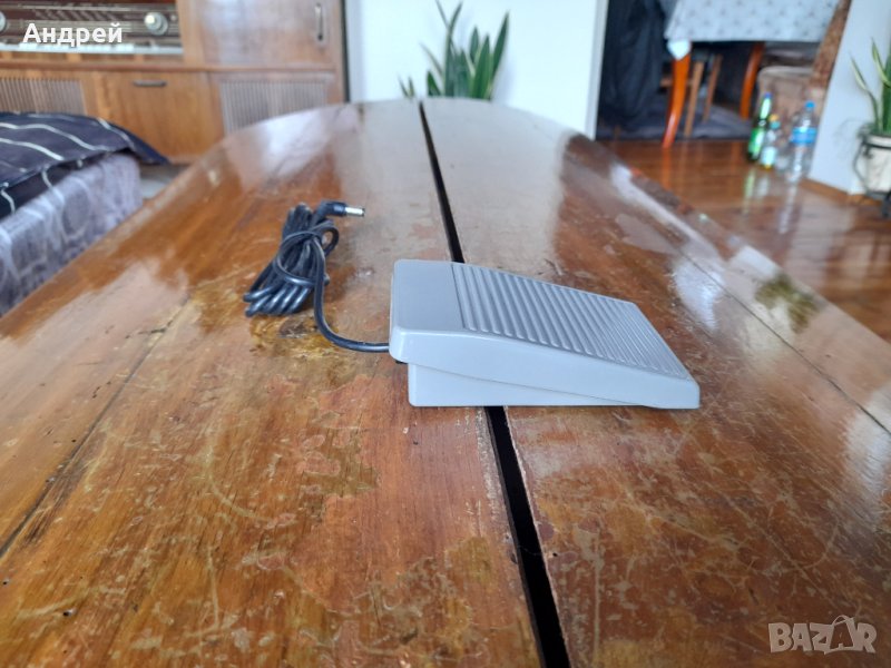 Стар контролен педал, снимка 1