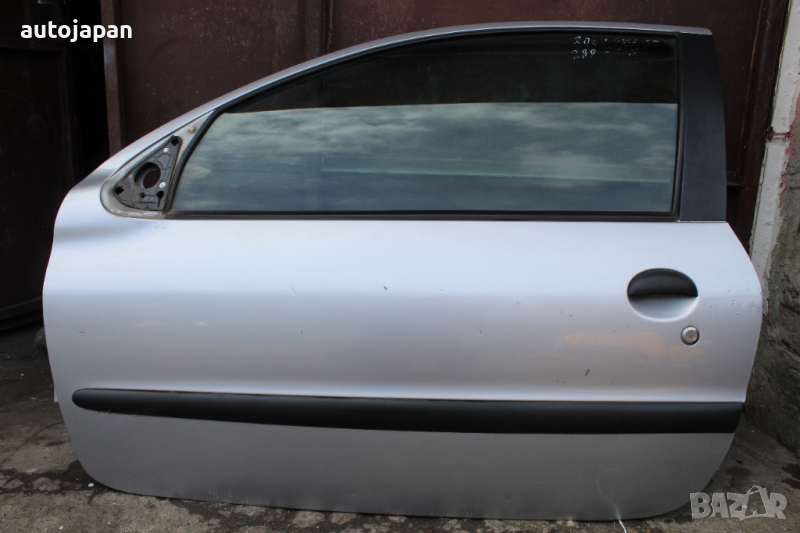Предна сива лява врата Пежо 206 1.4 75кс 2врати 03г Peugeot 206 1.4 75hp 2003, снимка 1