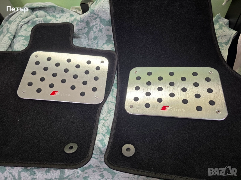 Продавам оригинални немски мокетни стелки за VW T-ROC., снимка 1