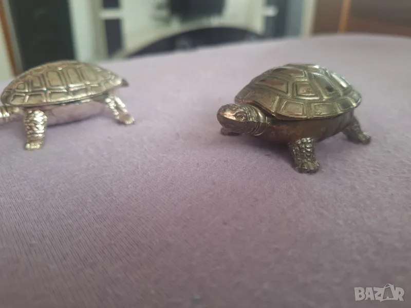 посребрени кутийки за хапчета ,бижута ,грим във формата на костенурка , снимка 1