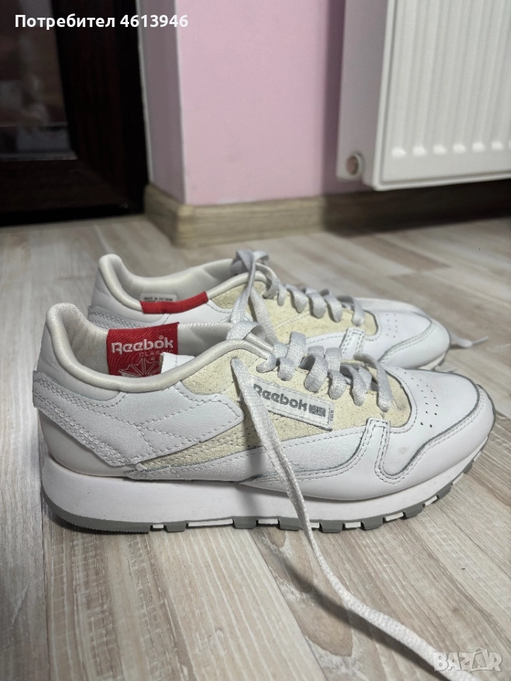 Бели маратонки Reebok, снимка 1