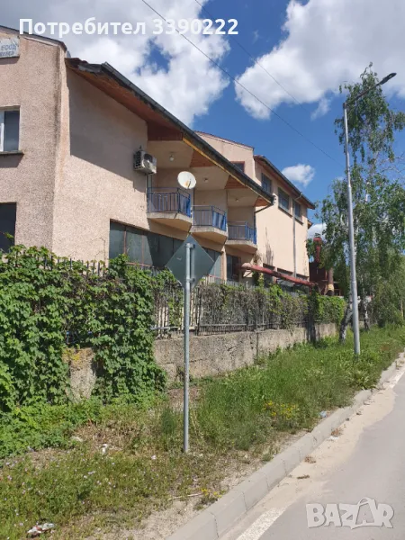 Производствена сграда и складове, снимка 1