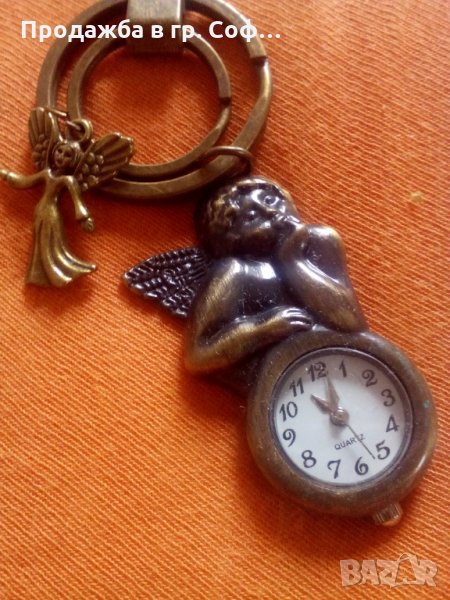 Ключодържател с часовник, снимка 1