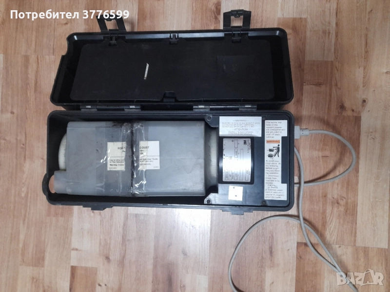 Прахосмукачка за почистване на електронно оборудване, снимка 1