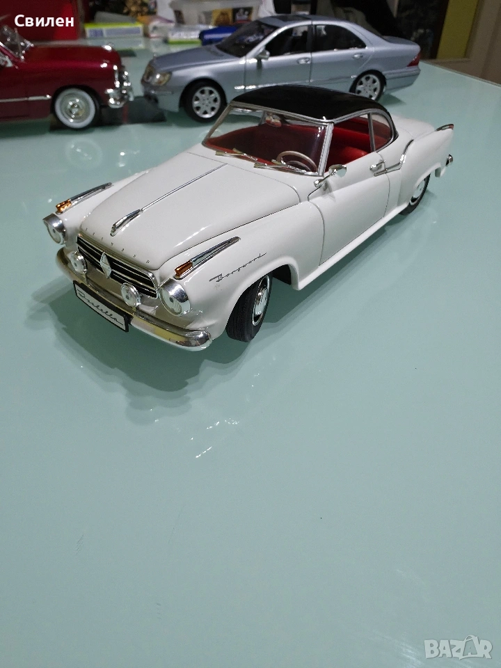 Borgward Isabella мащаб 1:18, снимка 1
