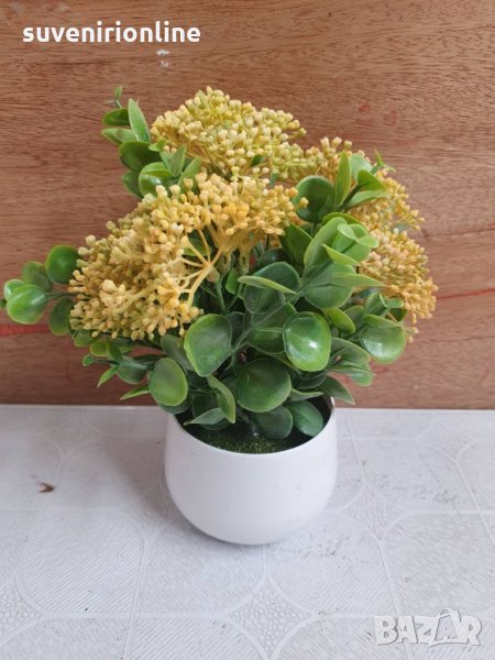 Изкуствени цветя в кашпи , снимка 1