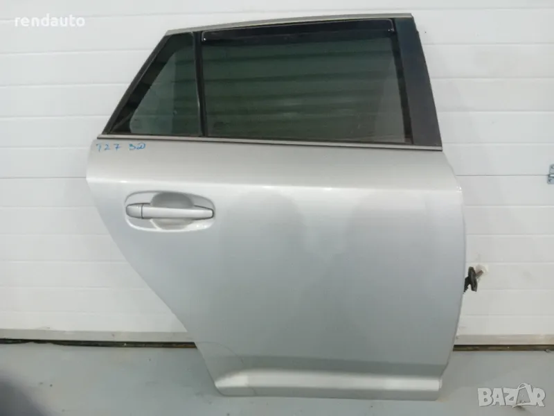 Задна дясна врата Toyota Avensis t27 Station wagon 2009-2012 , снимка 1