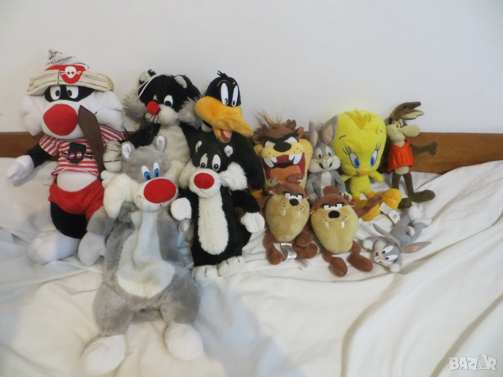 Плюшени играчки LOONEY TUNES, снимка 1
