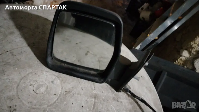 Ляво и дясно огледало за Пежо ескорд, снимка 1
