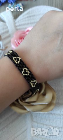 Ръчно изработени гривни от мъниста