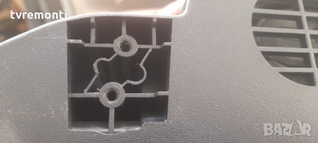 TV стойка за Телевизор CROWN модел 39J110HD, снимка 4 - Стойки, 3D очила, аксесоари - 31924693