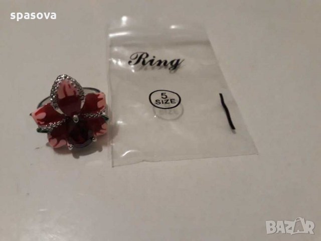 Намален! Дамски пръстен цвете нов размер 5, снимка 2 - Пръстени - 31118354