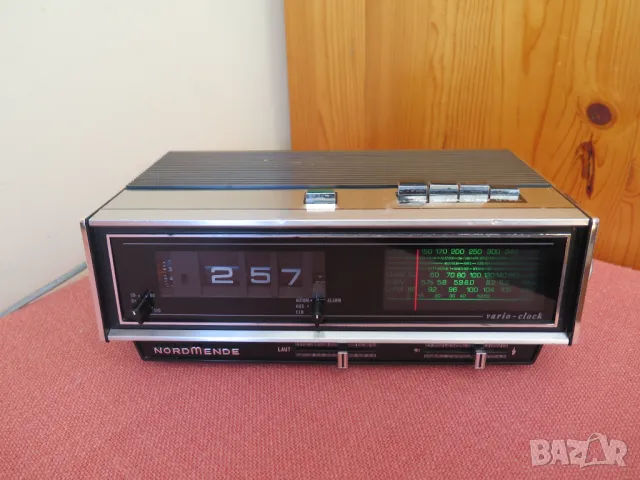Nordmende Vario-Clock TYP 171A, 1970s.